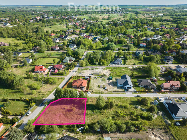 Dwie działki budowlane 9 i 12 arów, Asnyka