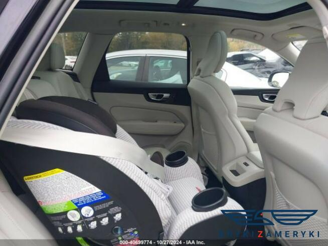 Volvo XC 60 XC60 B5 Plus Dark Theme