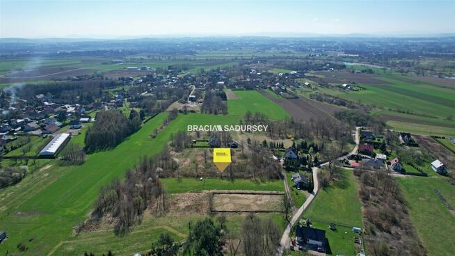 Działka budowlana Wołowice gm. Czernichów, Wiosenna