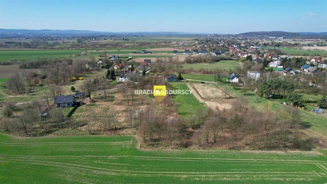 Działka budowlana Wołowice gm. Czernichów, Wiosenna