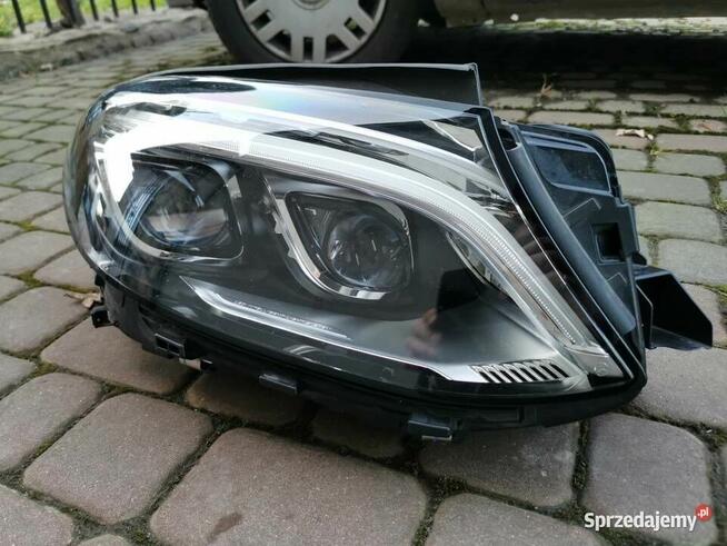 Reflektor przedni prawy Mercedes-Benz GLE W166 A1669064003