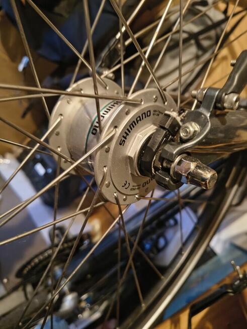 Piękny Bergamot on ona 52 rozmiar alu