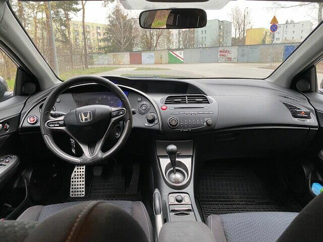 Sprzedam samochód Honda CIVIC VIII