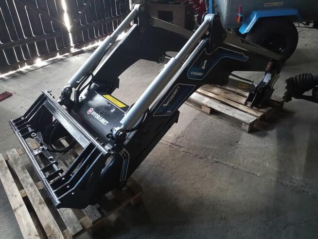 Ładowacz czołowy tur HYDRAMET XTREME 1 New Holland T6 Case s