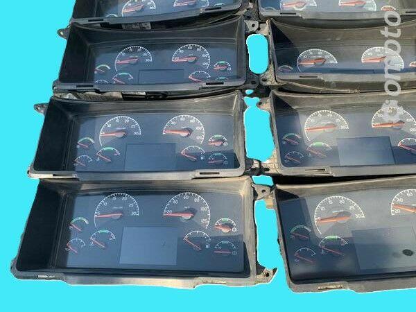 Zegar licznik volvo VDO FH FM 20466981-P01