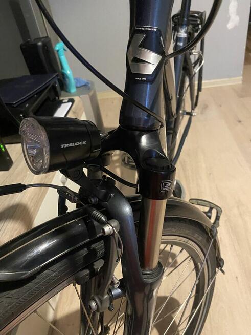 Piękny Bergamot on ona 52 rozmiar alu