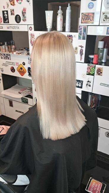 Fryzjer blond pruszków balejaż sombre Porto