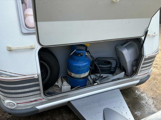 Przyczepa kempingowa