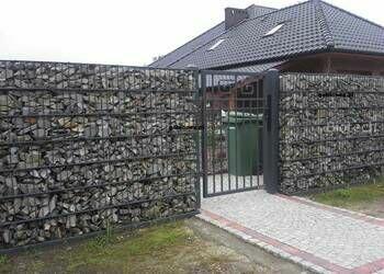 Piękny kamień do gabionów opaski ścieżki