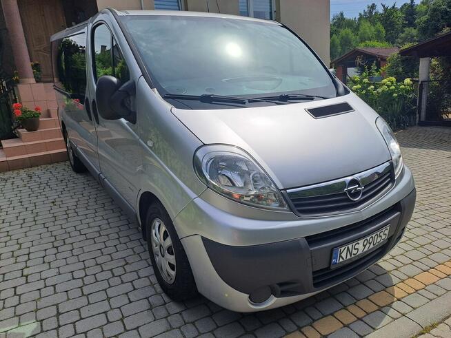 Wynajem Busa 9-osobowy