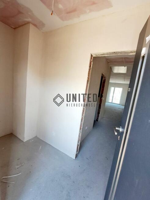 Okolice ul. Pięknej Balkon/Komórka/Parking