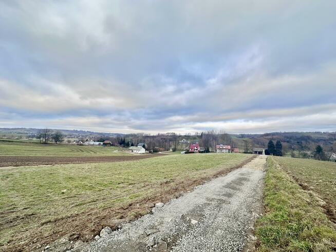 Działka budowlana Glinik gm. Wielopole Skrzyńskie