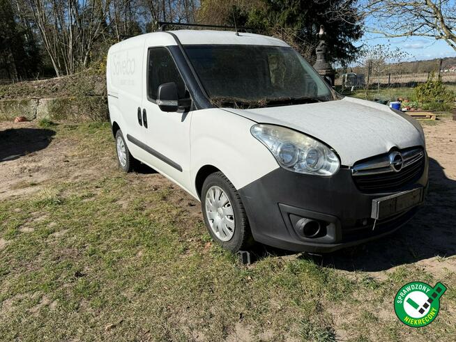 Opel Combo 1.4T 120KM Benzyna    Uszkodzony