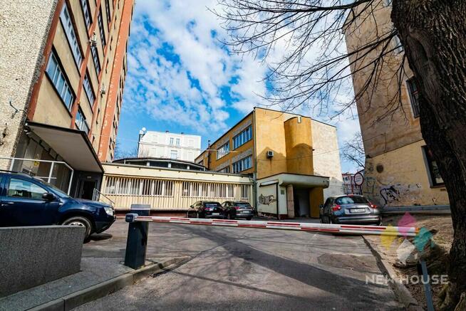 Lokal 367 m2, centrum, parter