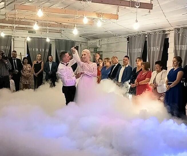 DJ / WODZIREJ NA WESELE, URODZINY , ciężki dym, napis LOVE