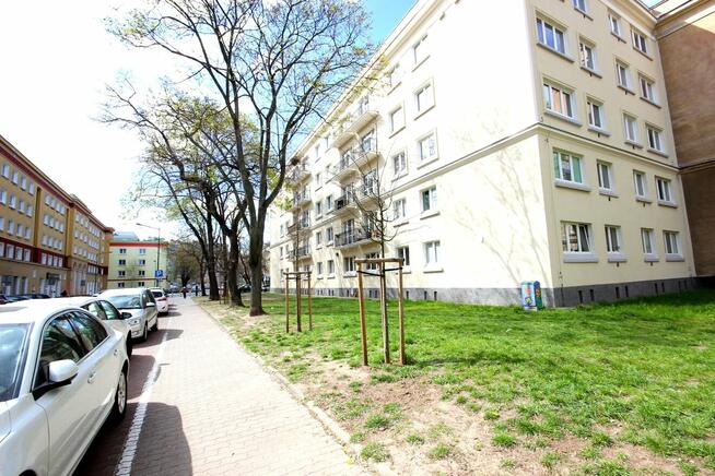 2 pokojowe, urządzone mieszkanie w kamienicy na Nowolipkach