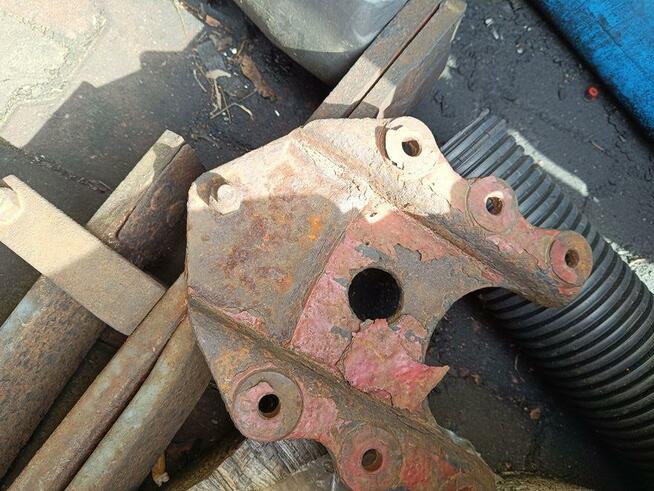 Resor tylny Renault Milioner