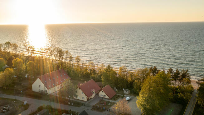 Tanie noclegi 30 metrów od morza