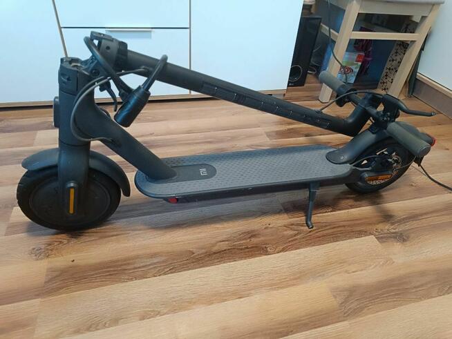 hulajnoga elektryczna xiaomi essential 4g/y25/s/21