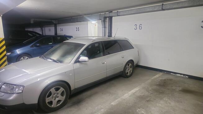 Audi A6 Avant 2.5 TDI quattro 2000r. 180koni