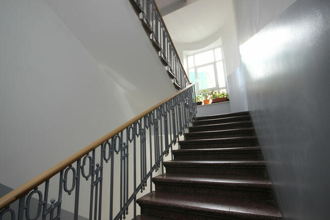 2 pokojowe mieszkanie w kamienicy na ul. Złotej w Warszawie