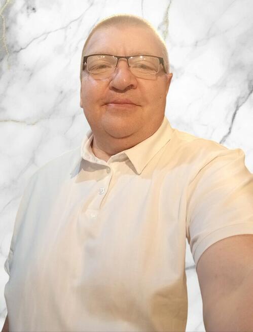 Poznam miłą panią- powód? Przyjaźń .