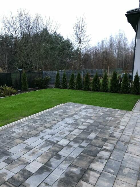 Dom nowoczesny w Stanisławowie