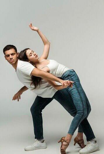 Bachata Salsa Kizomba UrbanKiz Dla Osób Początkujących