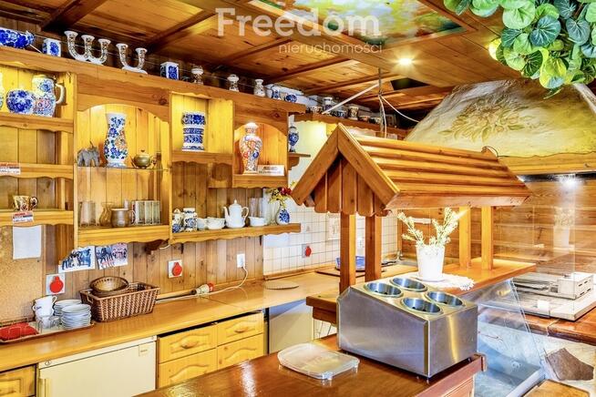 Budynek usługowy 270 m² z działką 3737 m²