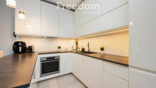 Gotowy do zamieszkania Nowy Dom w Łęgowie!