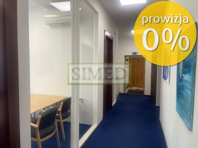 Biuro 4 pokoje , parking ,dostęp24h,recepcja .