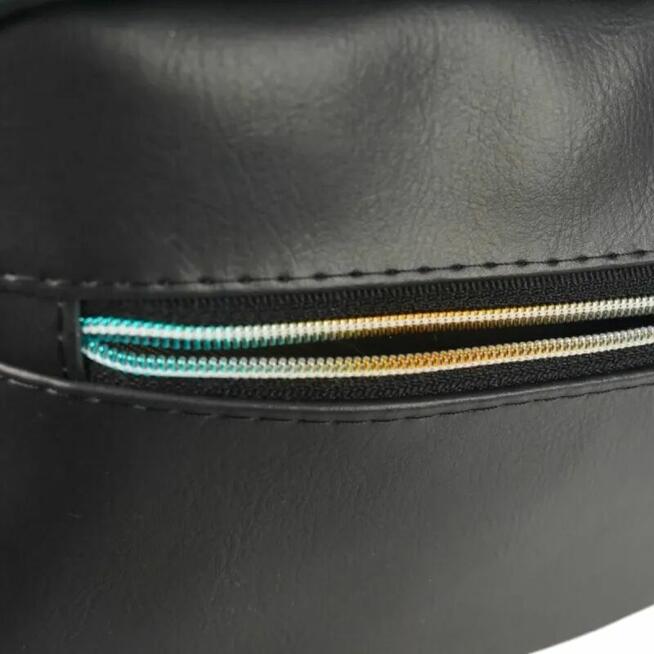 Torebka damska na ramię box prostokątny w Kwiaty - Czarna skóra eko