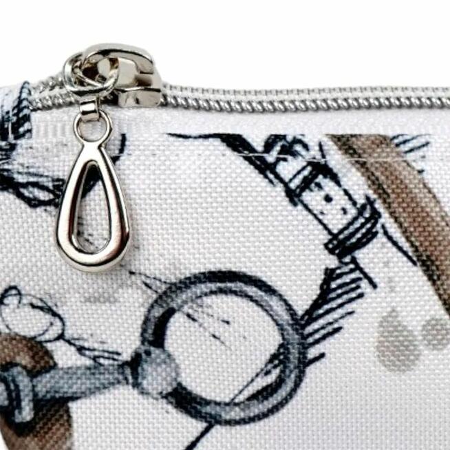 Kosmetyczka Jeździectwo dla niej