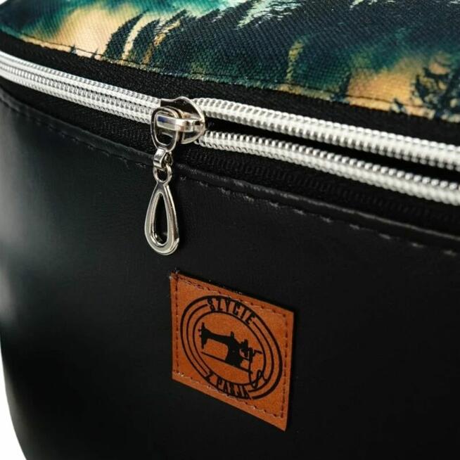 Duża Torebka Nerka Damska - Czarna Góry i Las