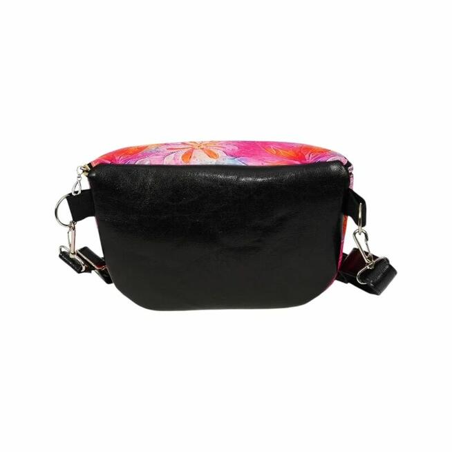 Czarna Nerka Kwiatowa – Elegancka Torebka Damska