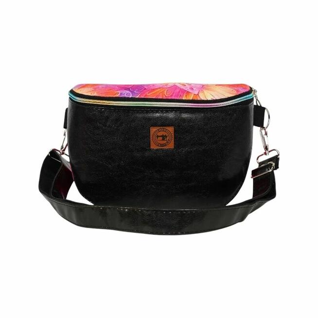 Czarna Nerka Kwiatowa – Elegancka Torebka Damska