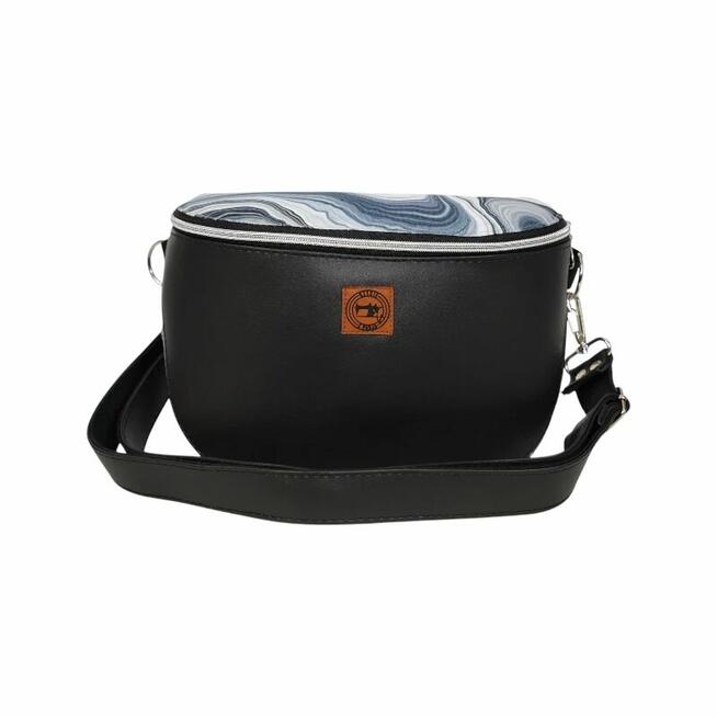 Czarna Nerka Marmurowa – Stylowa Torebka Damska