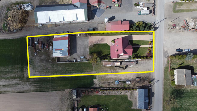 Dom do zamieszkania, duży garaż i działka