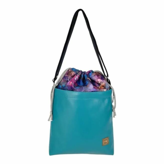 Torebka z Kominem ze wzorem Chabrowych Kwiatów