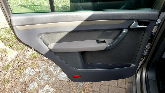 Volkswagen Touran 1,4 FSI Turbo I Wlasciciel 7 Osobowy z Niemiec Doinwestowany zamiana !