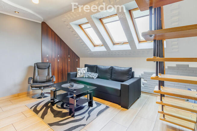 Dwupoziomowe mieszkanie gotowe do zamieszkania!