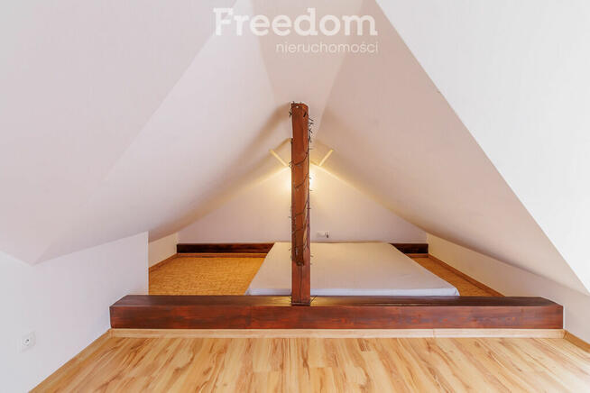 Dwupoziomowe mieszkanie gotowe do zamieszkania!