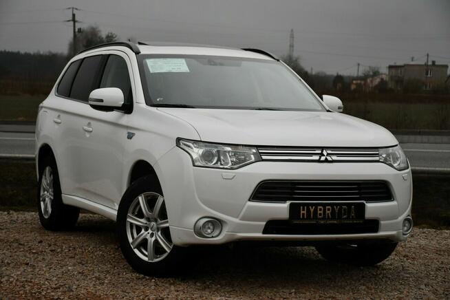 Mitsubishi Outlander 2.0i#PHEV#Skóry#Szyberdach#Climatr#Kamera#Navi#Bixenon#ASO#FuLL#Gwaran