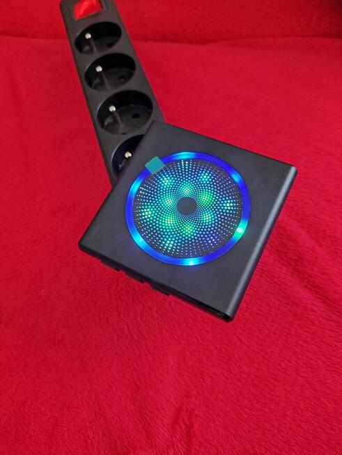 Bezprzewodowy dzwonek do drzwi furtki PewinGo z lampka LED