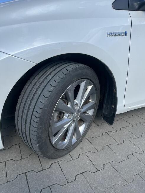 Sprzedam Toyotę Auris