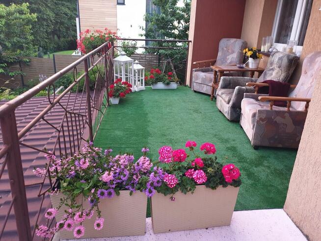 Dom w Augustowie z linią brzegową jeziora