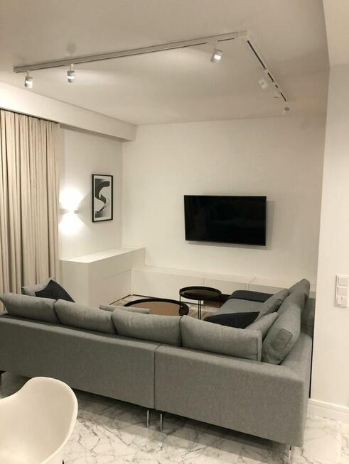 Dom nowoczesny w Stanisławowie