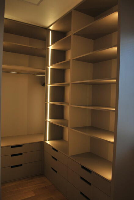 Dom nowoczesny w Stanisławowie