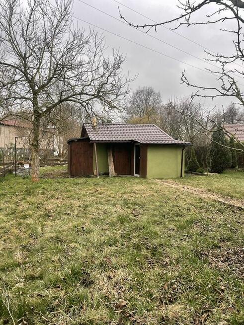 Działka ROD z linią brzegową