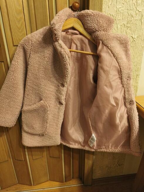 Różowy kożuszek płaszczyk jesienny 134-140 Idestination